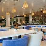 Resort Spark By Hilton