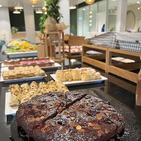 Spark By Hilton Pobierowo