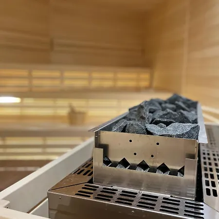 Spark By Hilton Pobierowo