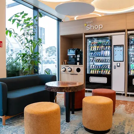 Spark By Hilton 3* פוביירובו