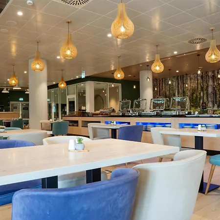 אתר נופש Spark By Hilton