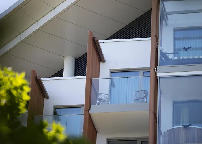 Spark By Hilton Pobierowo