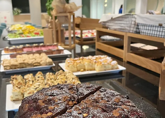 Spark By Hilton Pobierowo