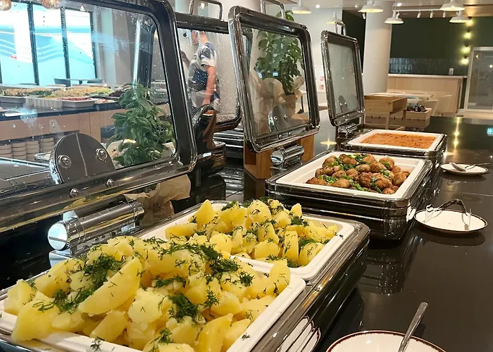 Spark By Hilton Resort