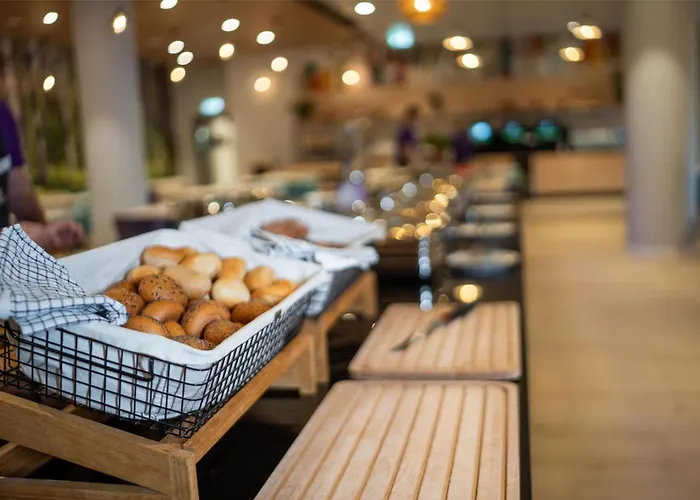 Resort Spark By Hilton